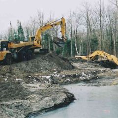 2004 Silver Brooke GC #8 Fairway Pond 01