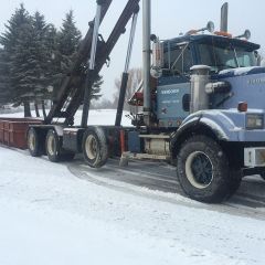 Heavy Equipmet Moving